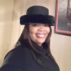 Meet your Posher, Wendy